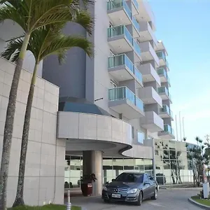 Pe Na Areia, Vista, Internet E Ar , Macaé Brasil